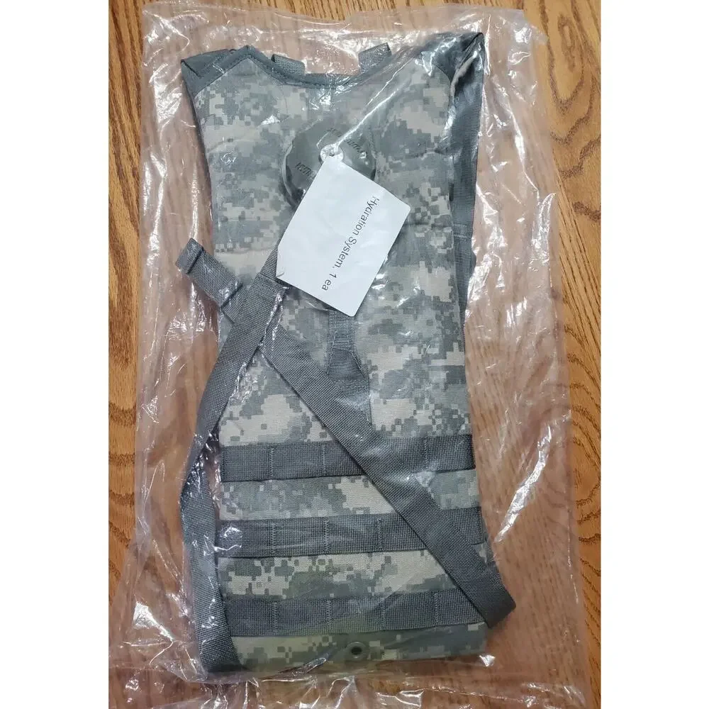 NEW/SEALED -US Army Molle II -Hydration System Carrier -ACU -Camelback Hydromax
